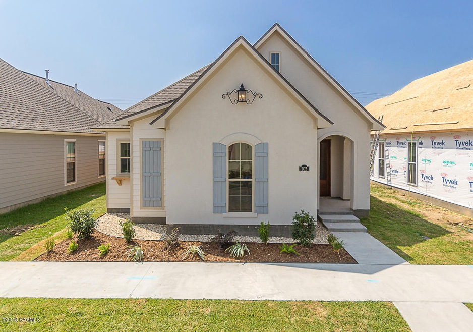 St. Vincent French l-8828