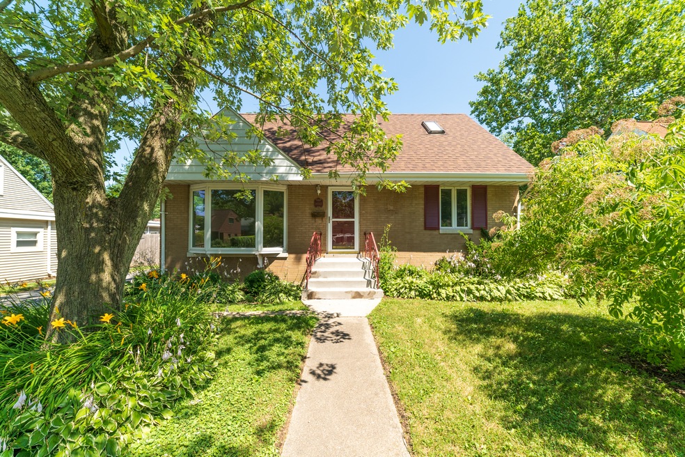 18503 Stedhall Rd, Homewood, IL 60430 - photo 1