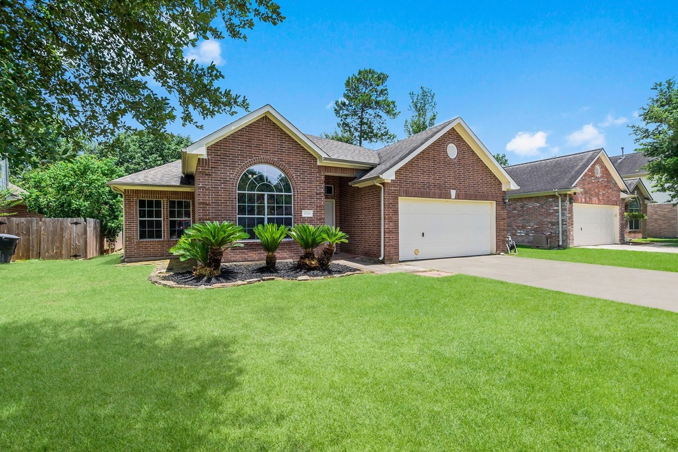 28718 Hidden Cove Dr, Magnolia, TX 77354 - photo 1