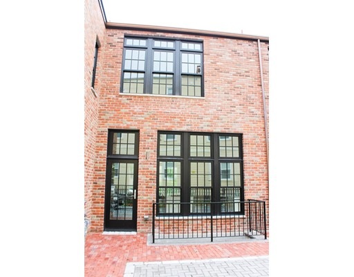 59 Kelly Rd, Cambridge, MA 02139 - photo 1