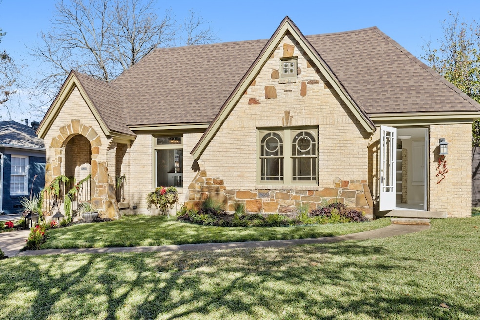 5639 Morningside Ave, Dallas, TX 75206 - photo 1