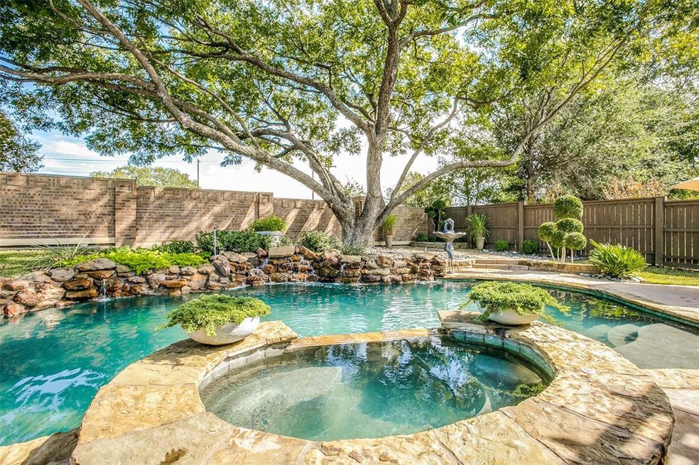 1362 Montgomery Ln, Southlake, TX 76092 - photo 1