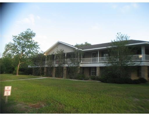 515 Third St unit 14, Bay Saint Louis, MS 39520 - photo 1