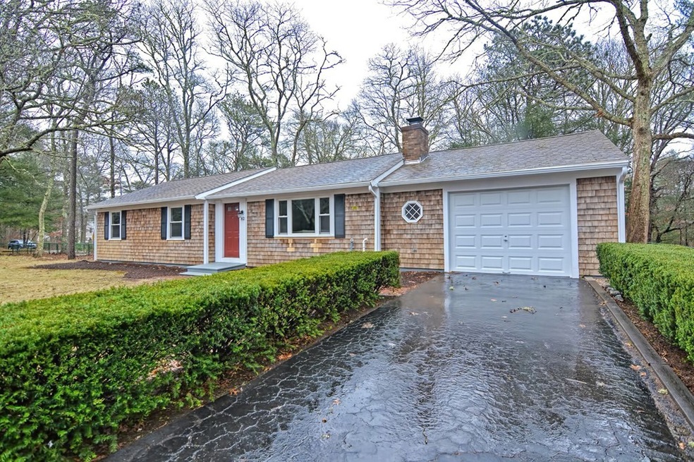82 Harriette Rd, East Falmouth, MA 02536 - photo 1