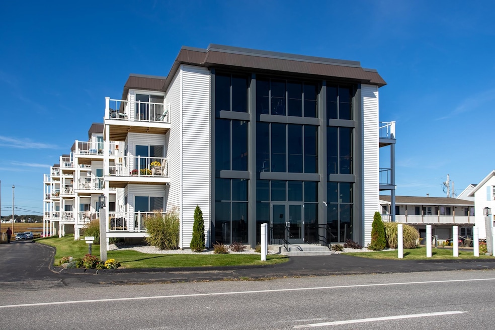 493 Ocean Blvd unit 19, Hampton, NH 03842 - photo 1