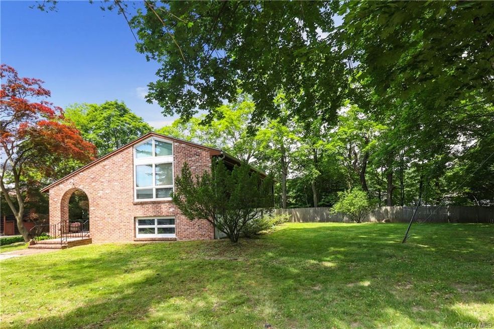 399 Old Army Rd, Scarsdale, NY 10583 - photo 1