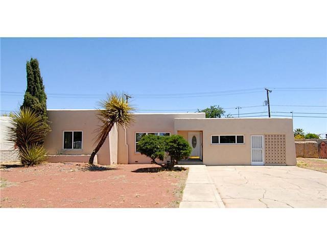 37 Half Moon Dr, El Paso, TX 79915 - photo 1