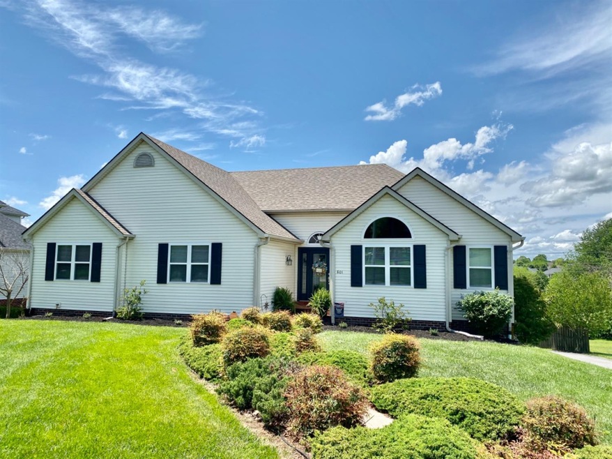 801 Lexington Rd, Harrodsburg, KY 40330 - photo 1