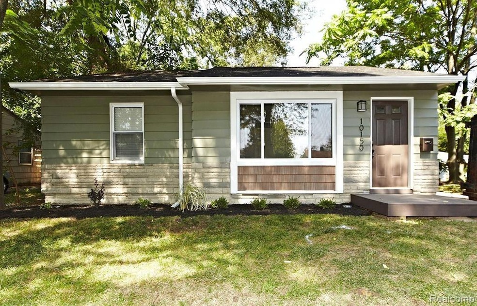 10150 Albany St, Oak Park, MI 48237 - photo 1