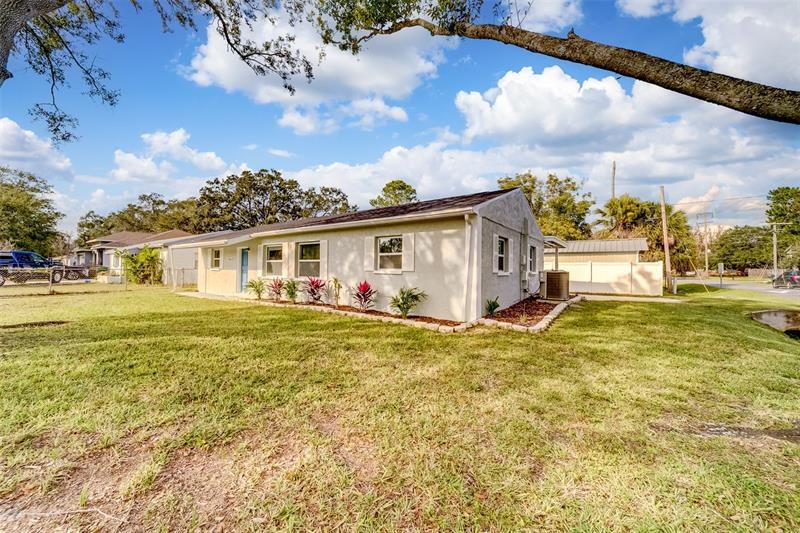 4101 W Bay Vista Ave, Tampa, FL 33611 - photo 1