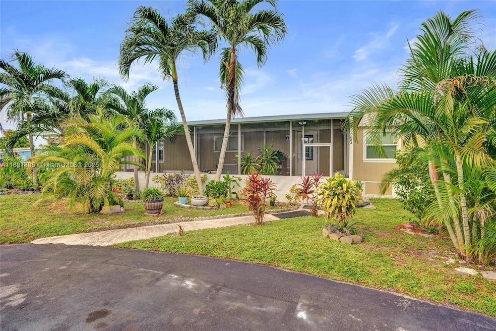 For Sale $215,000 • Co-Listing Agent