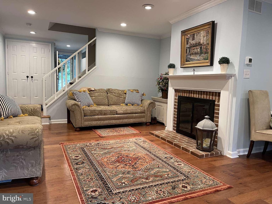 545 Foxwood Ln unit 545, Paoli, PA 19301 - photo 1