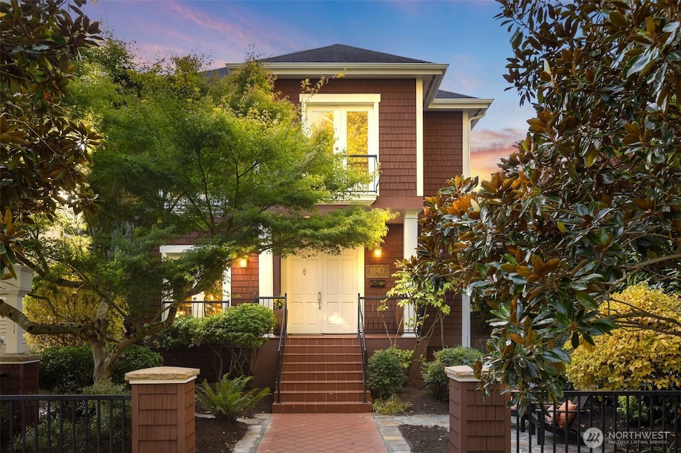 For Sale $3,100,000 • Co-Listing Agent