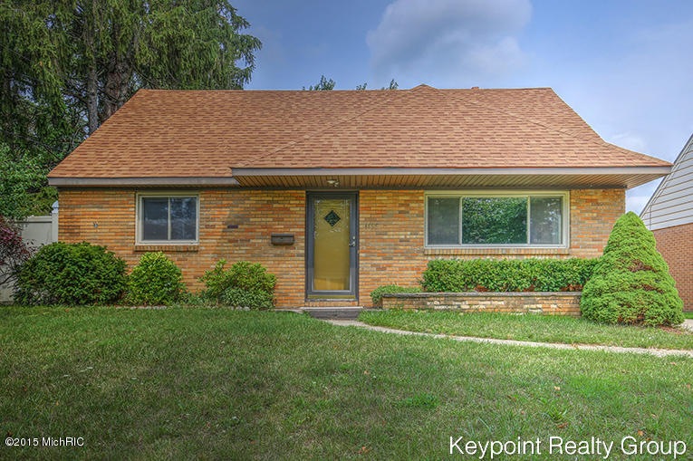 1155 Dorroll St NE, Grand Rapids, MI 49505 - photo 1