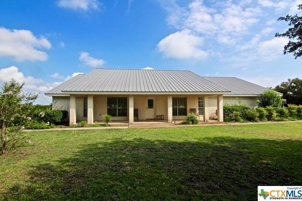 744 Hudson Ln, Eddy, TX 76524 - photo 1