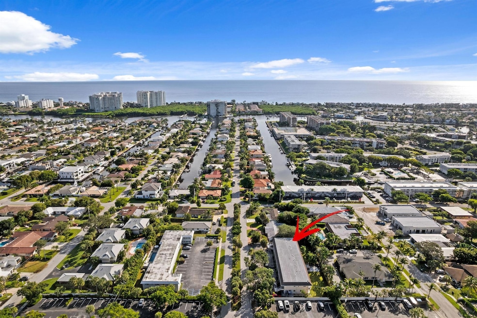 660 Glouchester St unit 100, Boca Raton, FL 33487 - photo 1
