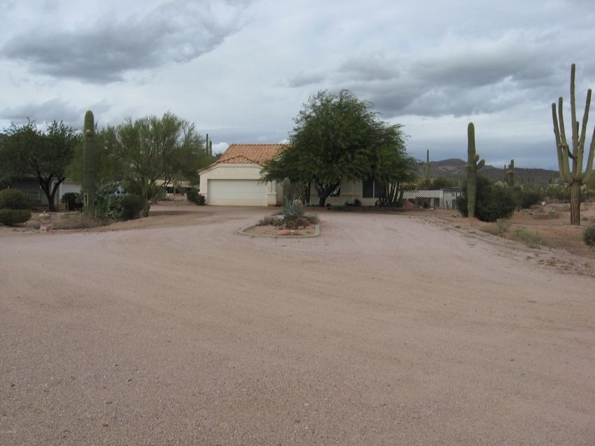 1346 E Frontier street 2016 listing 019