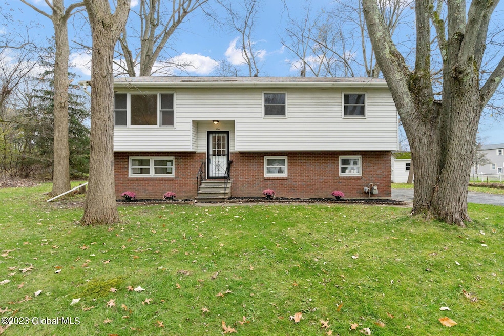 1 Vermont Ave, Rensselaer, NY 12144 - photo 1