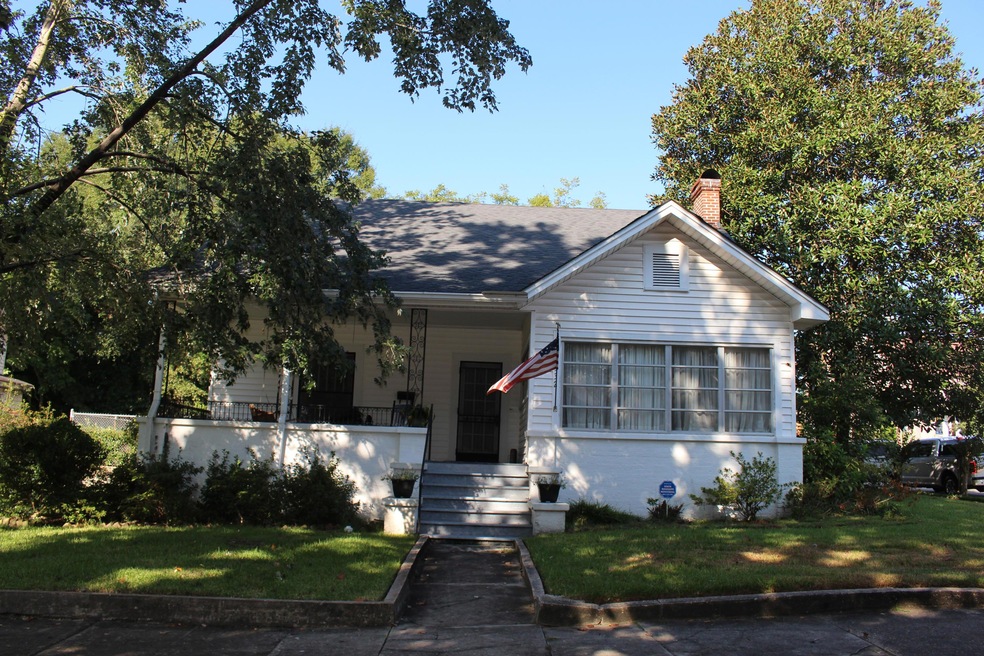 532 N 8th Avenue