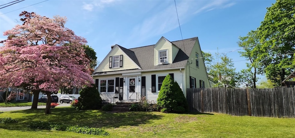 120 Harmony Ct, Warwick, RI 02889 - photo 1