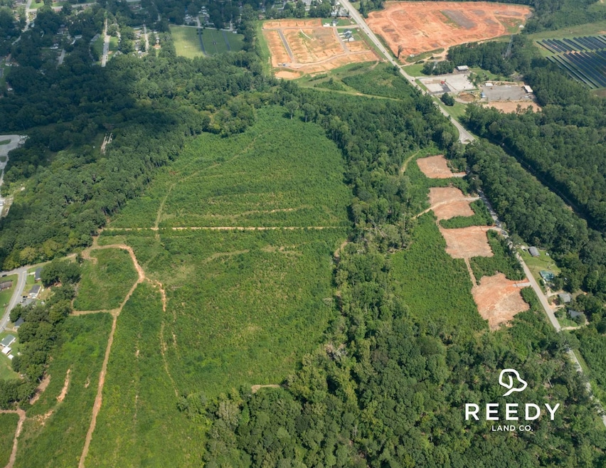 04 Woodfields St unit 4, Greenwood, SC 29646 - photo 1