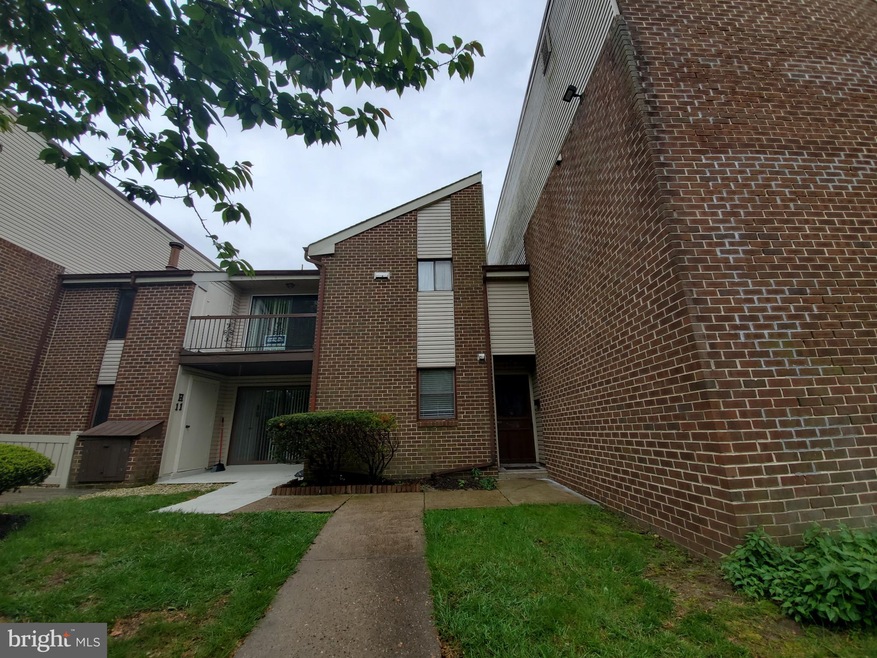 1475 Mount Holly Rd unit H12, Beverly, NJ 08010 - photo 1