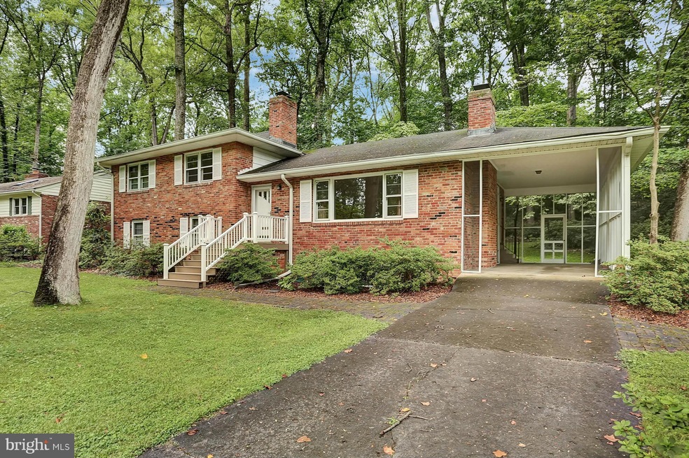 6400 Cavalier Corridor, Falls Church, VA 22044 - photo 1