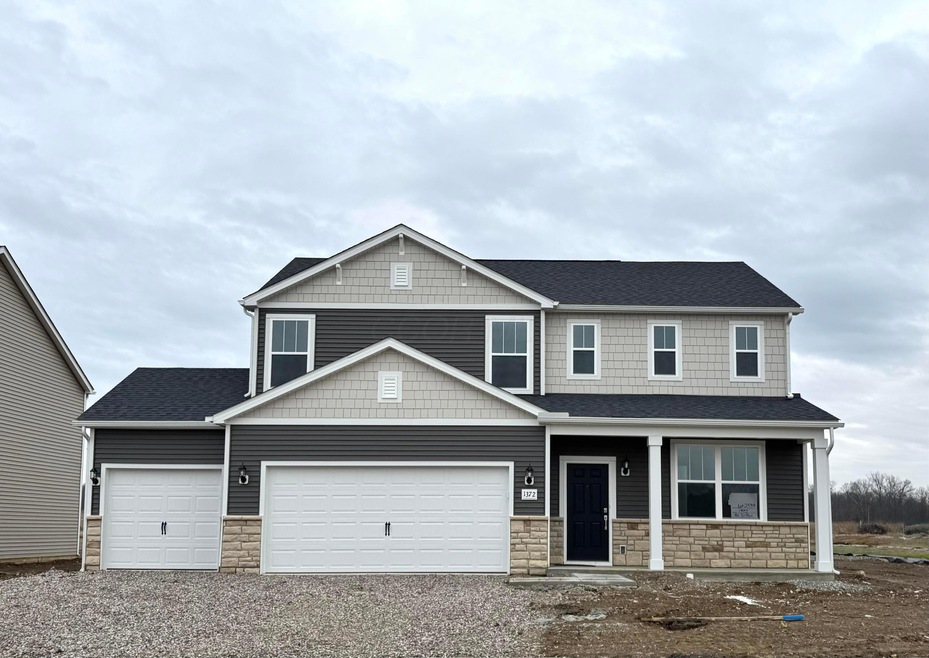 1372 Red Tail Place - Lot 2539