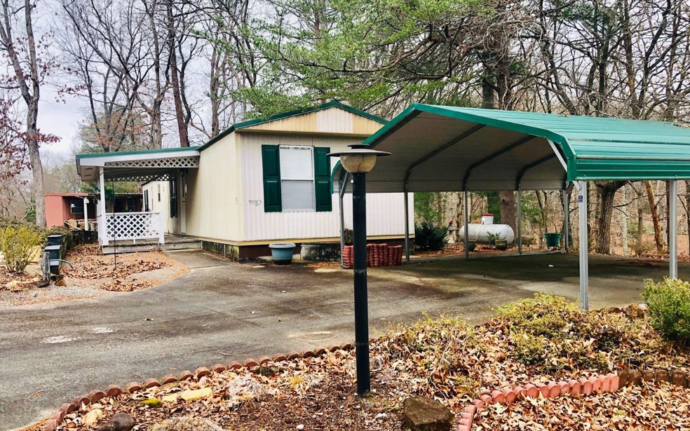 461 Sunnyside Estates, Hiawassee, GA 30546 - photo 1