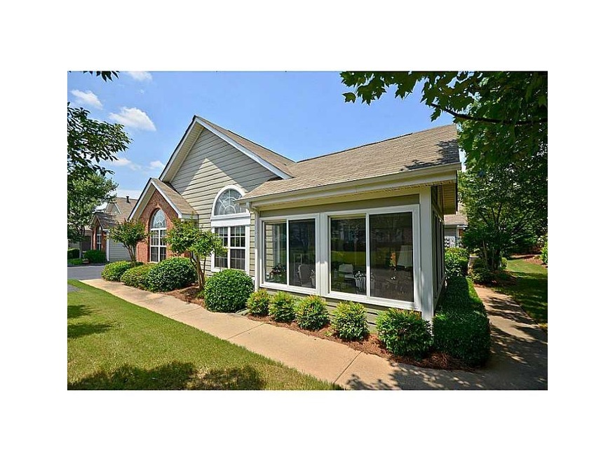 Exterior Front. One Level Ranch Condo