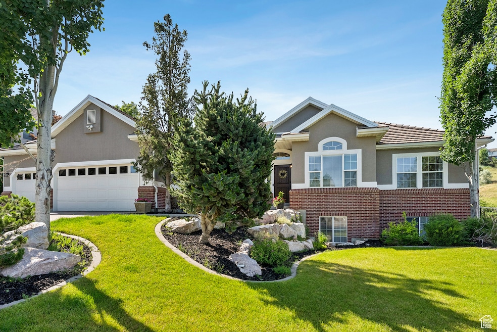 1036 E Fairway Dr, North Salt Lake, UT 84054 - photo 1