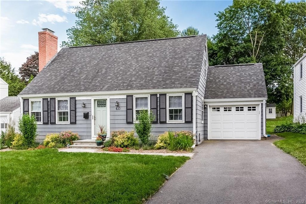 Lovely 3 bedroom cape home.
