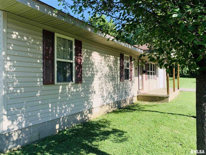 1500 Delmar St, Harrisburg, IL 62946 - photo 1