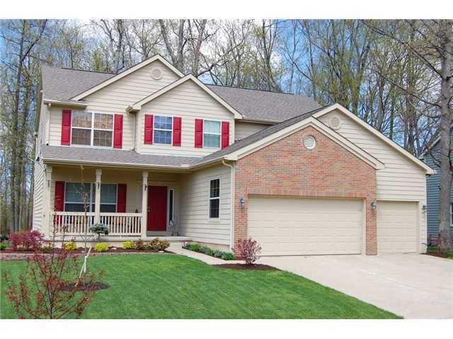 810 Wedgewood Dr, Marysville, OH 43040 - photo 1