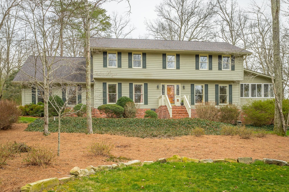 24 Whispering Pines Dr. RE HD-9