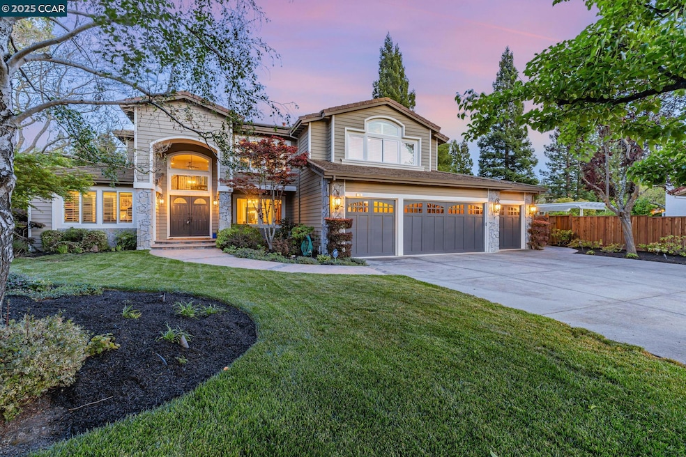 Sold $3,400,000 • Co-Listing Agent