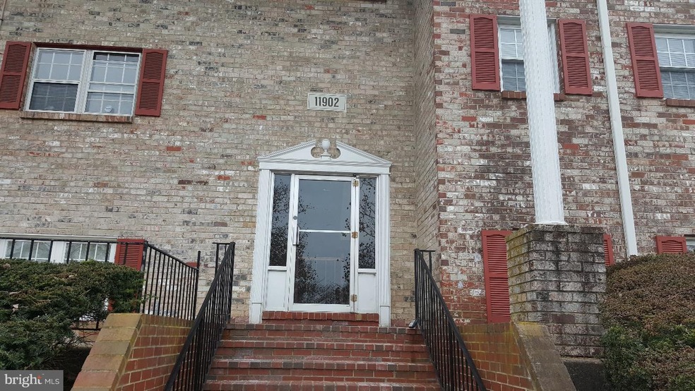 11902 Tarragon Rd unit 11902, Reisterstown, MD 21136 - photo 1