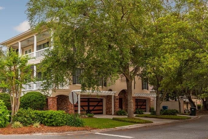 105 Grove Ln, Saint Simons Island, GA 31522 - photo 1