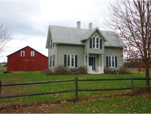 59 River Dr, Hadley, MA 01035 - photo 1