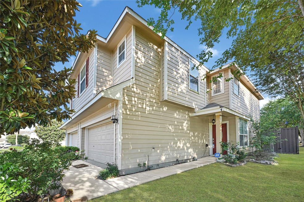 For Rent $1,800/month