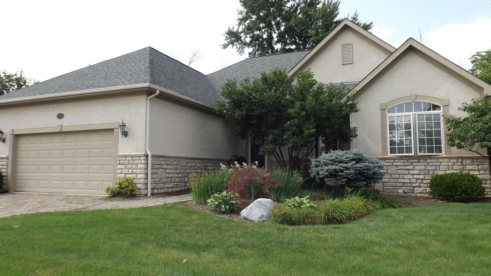 6200 McNaughten Grove Ln, Columbus, OH 43213 - photo 1