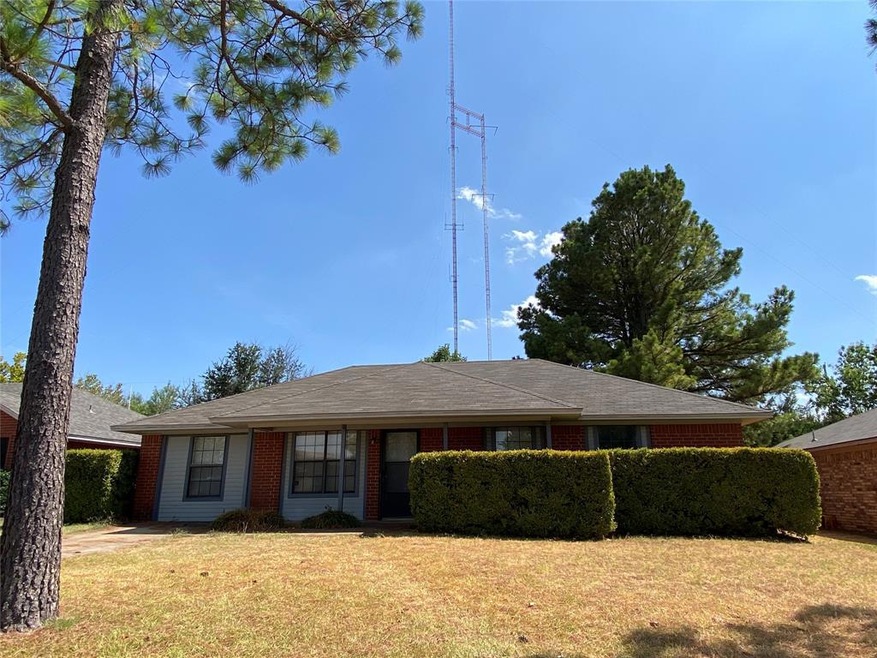 2308 Jodi Ln, Gainesville, TX 76240 - photo 1