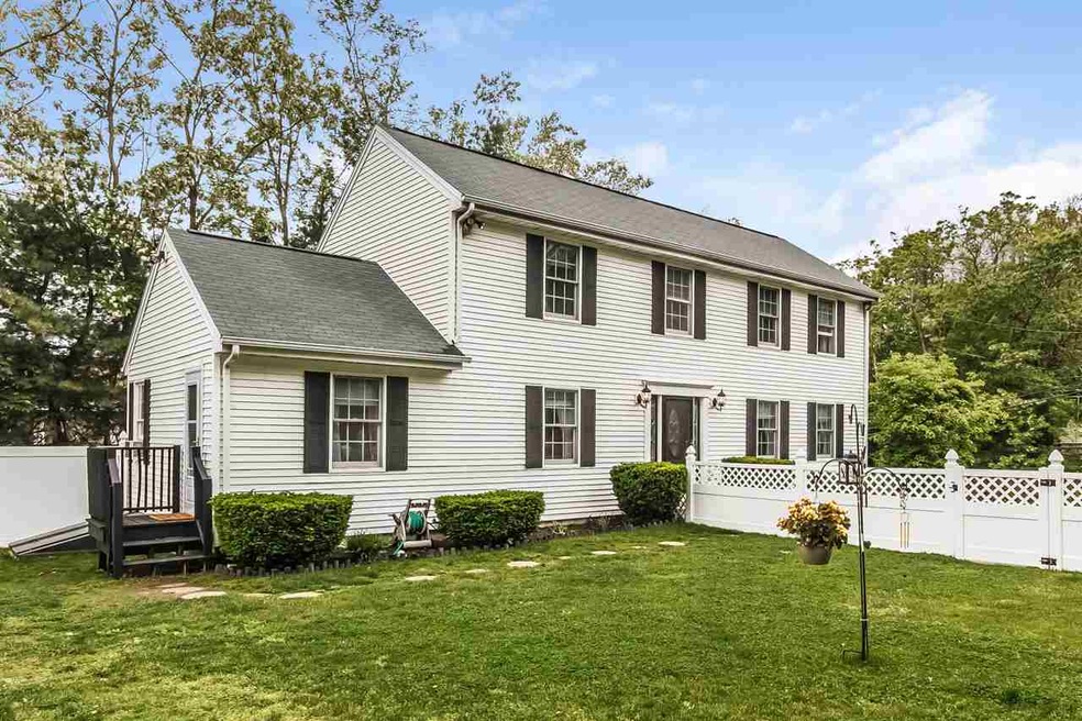 29 Titus Ave, Manchester, NH 03103 - photo 1