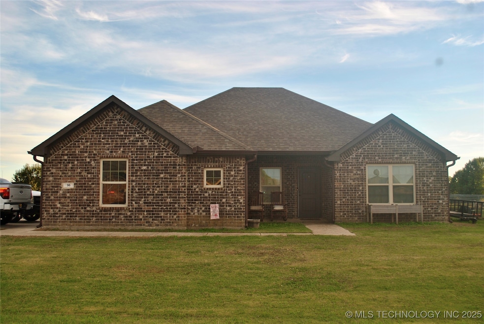 96 Dawson Dr, Calera, OK 74730 - photo 1