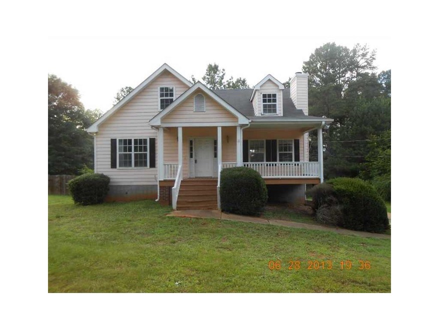 3245 Brownlee Ln SW, Lilburn, GA 30047 - photo 1