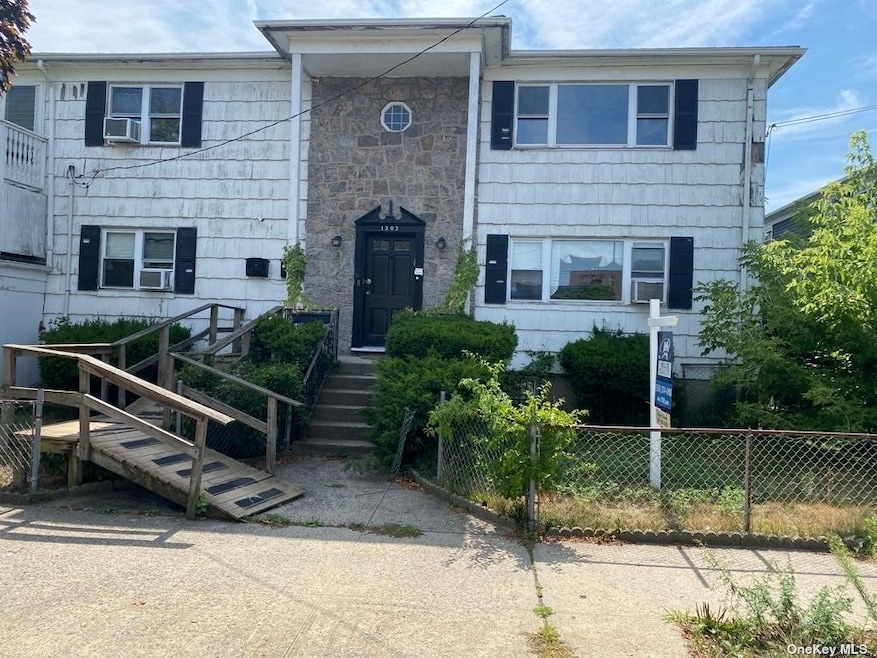 Sold $967,000 • Co-Listing Agent