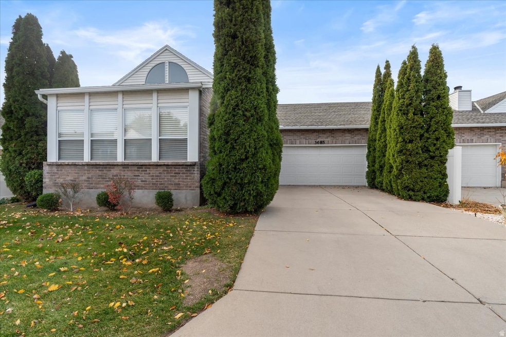 Under Contract $450,000