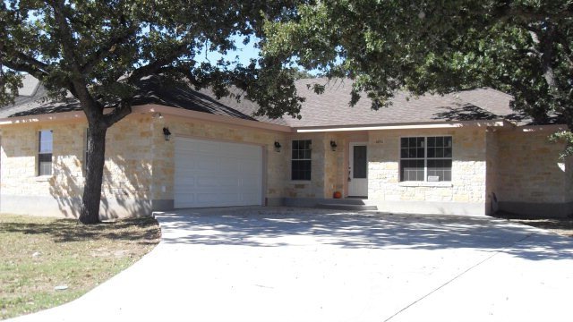 1216 Doe Run Hollow, Fredericksburg, TX 78624 - photo 1