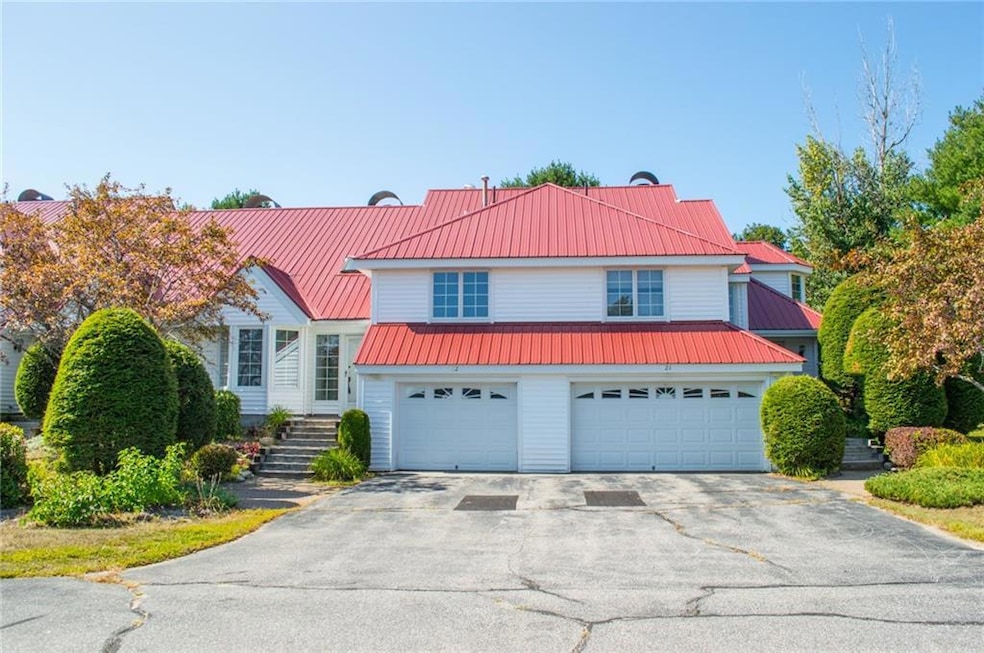 22 Muirfield Dr unit 22, Bridgton, ME 04009 - photo 1