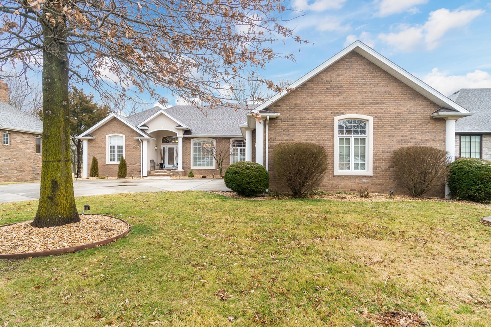 8311 Rolling Hills Dr-1